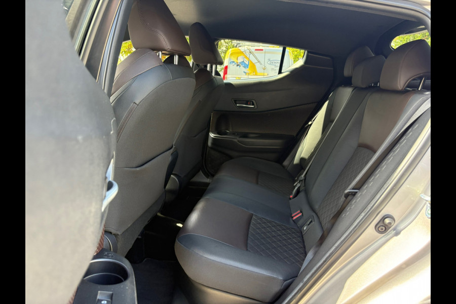 Toyota C-HR 1.8 Hybrid Executive (RIJKLAARPRIJS/BOVAG)