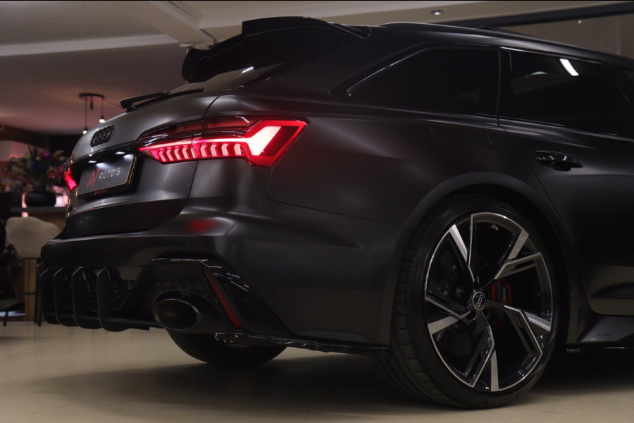 Audi RS6 Avant RS TFSI quattro Dynamic+ /CERAMIC/PANO/360/SOFTC/BOMVOL