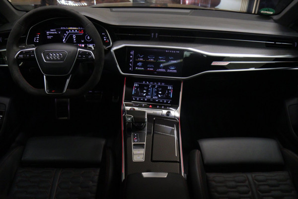 Audi RS6 Avant RS TFSI quattro Dynamic+ /CERAMIC/PANO/360/SOFTC/BOMVOL