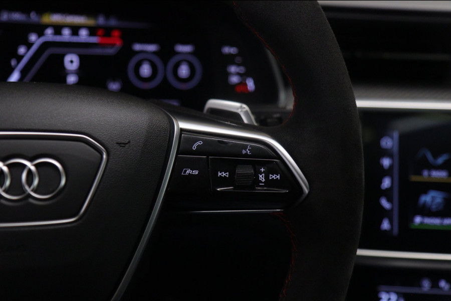 Audi RS6 Avant RS TFSI quattro Dynamic+ /CERAMIC/PANO/360/SOFTC/BOMVOL