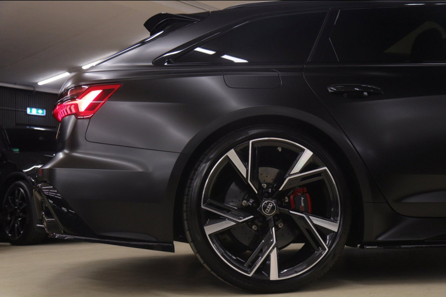 Audi RS6 Avant RS TFSI quattro Dynamic+ /CERAMIC/PANO/360/SOFTC/BOMVOL