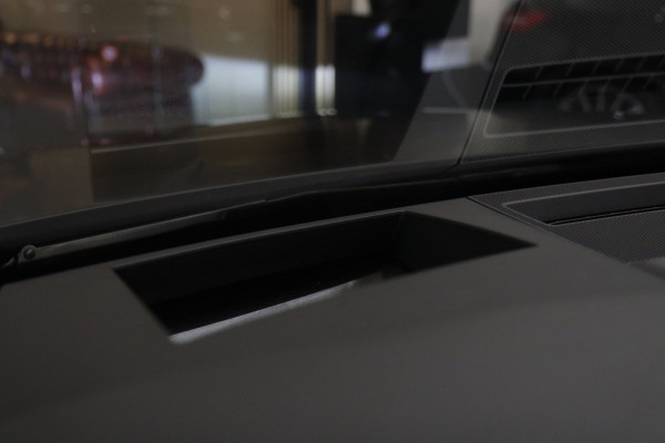 Audi RS6 Avant RS TFSI quattro Dynamic+ /CERAMIC/PANO/360/SOFTC/BOMVOL