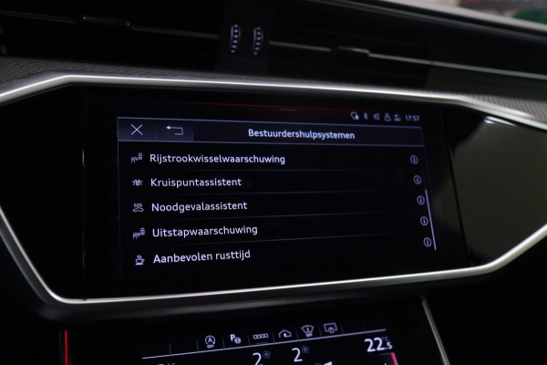 Audi RS6 Avant RS TFSI quattro Dynamic+ /CERAMIC/PANO/360/SOFTC/BOMVOL