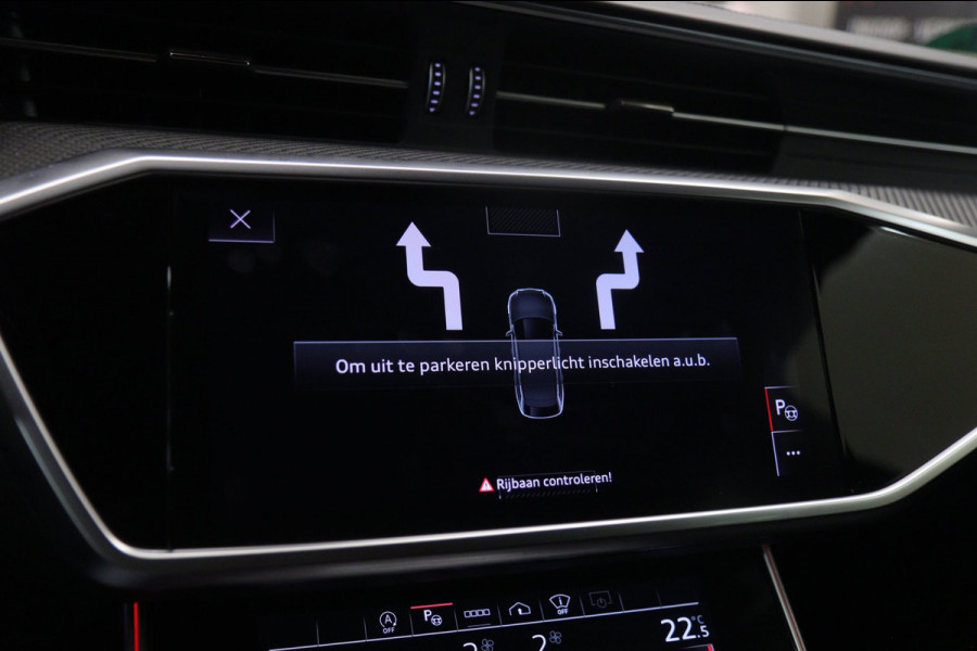 Audi RS6 Avant RS TFSI quattro Dynamic+ /CERAMIC/PANO/360/SOFTC/BOMVOL