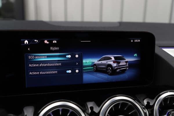 Mercedes-Benz GLA 250e AMG | 218PK | Head-up | Keyless-go | Burmester | Pano | Stuurwielverw. | Sfeerverlichting | Memory | Alpine grey | 2024.