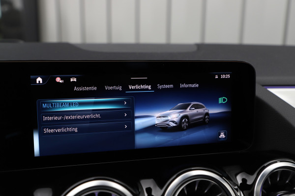 Mercedes-Benz GLA 250e AMG | 218PK | Head-up | Keyless-go | Burmester | Pano | Stuurwielverw. | Sfeerverlichting | Memory | Alpine grey | 2024.