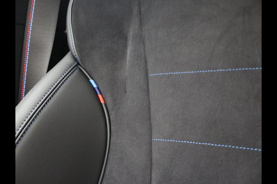 BMW iX1 eDrive20 67 kWh M-SPORT *46 KM NIEUW* + PANORAMA | PREMIUM | 19 INCH | M-REMMEN