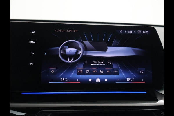 BMW iX1 eDrive20 67 kWh M-SPORT *46 KM NIEUW* + PANORAMA | PREMIUM | 19 INCH | M-REMMEN