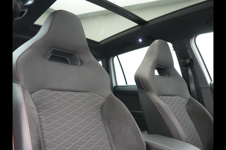 Seat Tarraco 1.4 TSI e-Hybrid FR Business Intense PHEV 245pk Dealer O.H. | Trekhaak Af Fabriek | Panodak | Adaptive Cruise | 360 Camera | Sportstoelen Memory & Verwarmd | Keyless | Blis | Stuur Verwarmd | Apple Carplay | Navigatie | DAB | 20" L.M | Plug In Hybrid