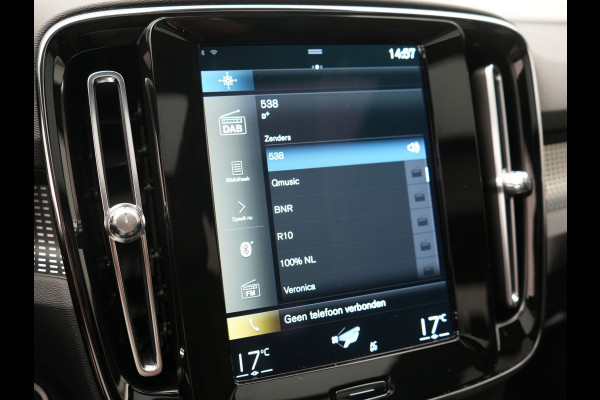 Volvo XC40 T5 Recharge R-Design PHEV 262pk Dealer O.H. | Panodak | Adaptive Cruise | 360 Camera | Harman / Kardon | Blis | Keyless | Apple Carplay | Navigatie | DAB | Virtual Cockpit | Pilot Assist | 19"L.M | Plug In Hybrid |