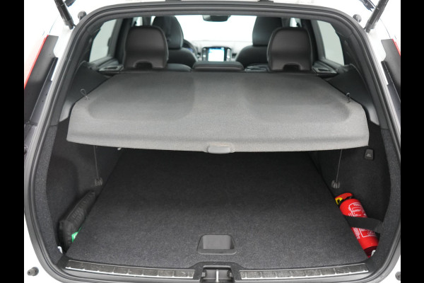 Volvo XC40 T5 Recharge R-Design PHEV 262pk Dealer O.H. | Panodak | Adaptive Cruise | 360 Camera | Harman / Kardon | Blis | Keyless | Apple Carplay | Navigatie | DAB | Virtual Cockpit | Pilot Assist | 19"L.M | Plug In Hybrid |
