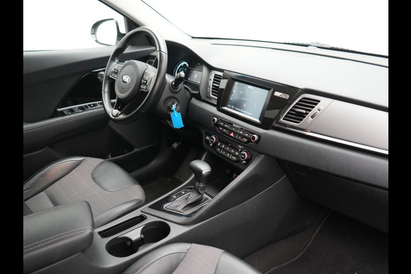 Kia Niro 1.6 GDi DynamicLine PHEV 141pk | Trekhaak | Adaptive Cruise | Achteruitrijcamera | Apple Carplay/Android Auto | Navigatie | 16"L.M | Lane Assist | Plug In Hybrid |
