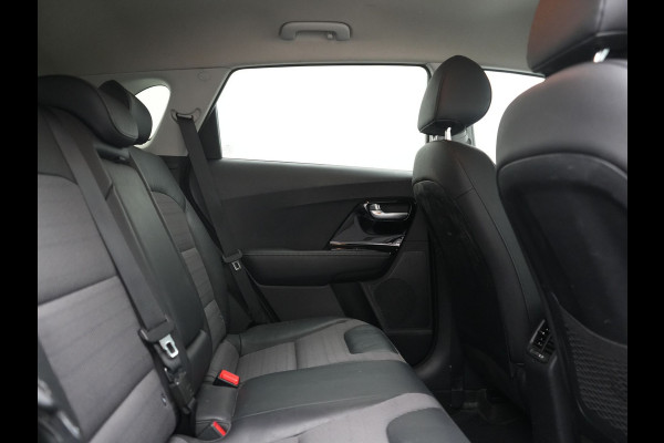 Kia Niro 1.6 GDi DynamicLine PHEV 141pk | Trekhaak | Adaptive Cruise | Achteruitrijcamera | Apple Carplay/Android Auto | Navigatie | 16"L.M | Lane Assist | Plug In Hybrid |
