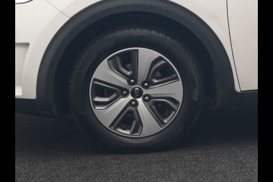 Kia Niro 1.6 GDi DynamicLine PHEV 141pk | Trekhaak | Adaptive Cruise | Achteruitrijcamera | Apple Carplay/Android Auto | Navigatie | 16"L.M | Lane Assist | Plug In Hybrid |