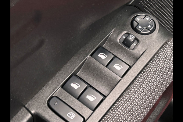Citroën C3 Aircross 1.2 PureTech Feel | Carplay | Navigatie | Climate/Control | PDC | Trekhaak | Cruise/Control |
