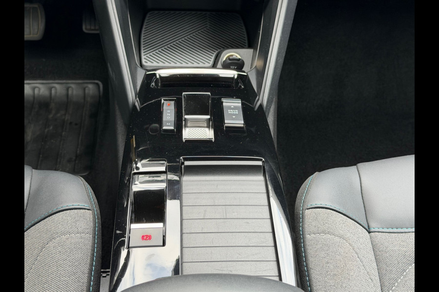 Citroën C4 1.2 Puretech Feel Pack | Navigatie | Cruise | Camera | Airco | Head-up Display | 18'.