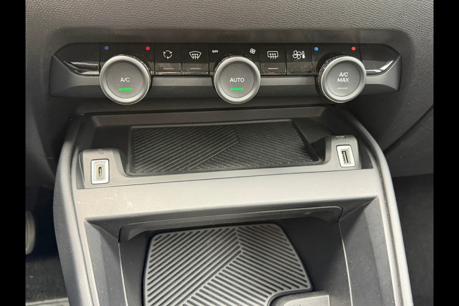 Citroën C4 1.2 Puretech Feel Pack | Navigatie | Cruise | Camera | Airco | Head-up Display | 18'.