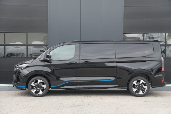 Ford E-Transit Custom 340 L2H1 Sport 71 kWh 218pk - 2x Schuif - ACC - B&O - Navi - Stoel/Stuurverwarming - 360 Camera - Trekhaak - Rijklaar