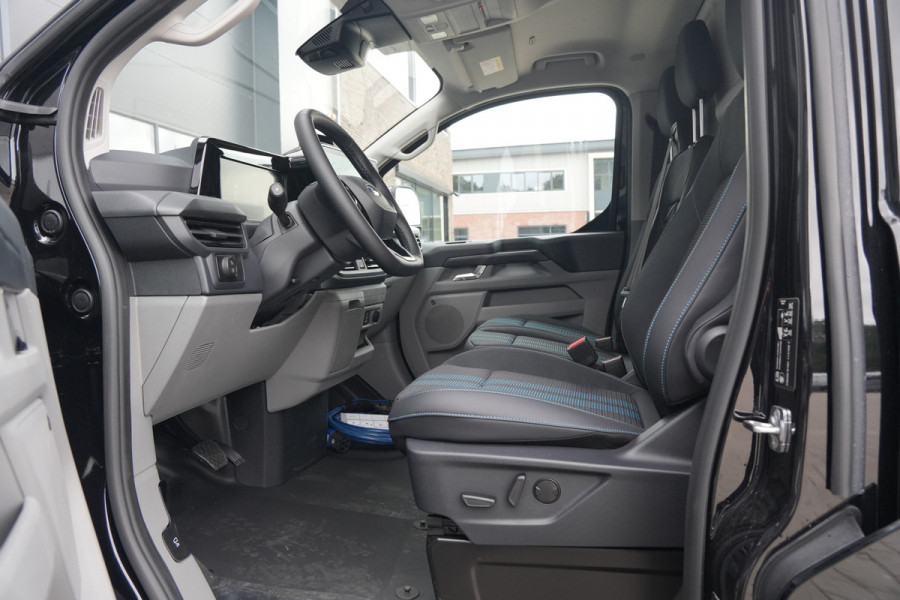 Ford E-Transit Custom 340 L2H1 Sport 71 kWh 218pk - 2x Schuif - ACC - B&O - Navi - Stoel/Stuurverwarming - 360 Camera - Trekhaak - Rijklaar