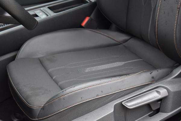 CUPRA Leon Sportstourer 2.0 TSI 245PK Keyless Lane ACC