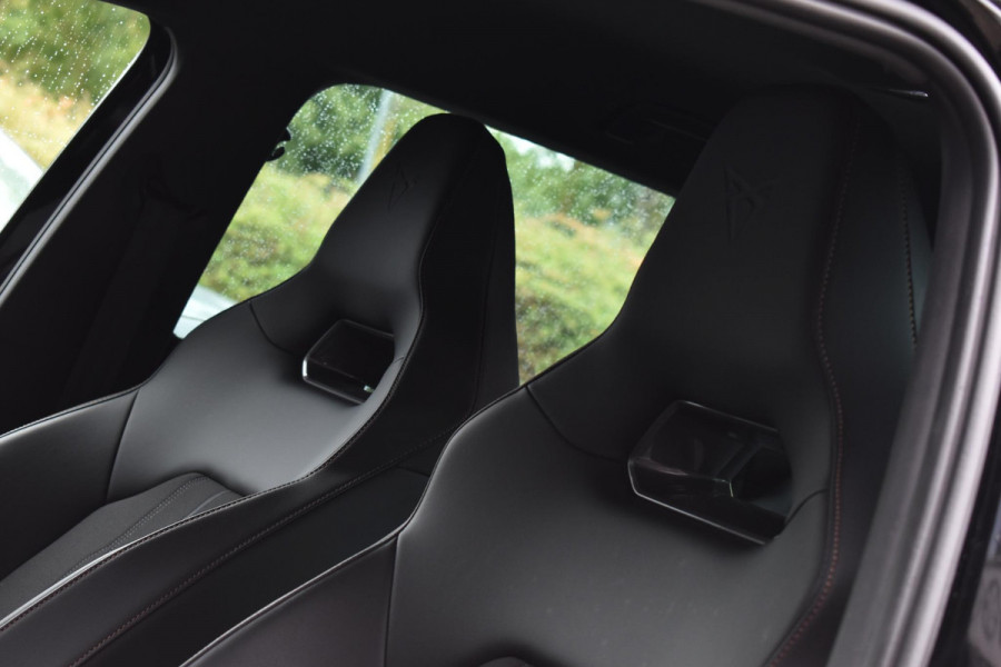 CUPRA Leon Sportstourer 2.0 TSI 245PK Keyless Lane ACC