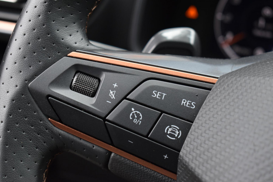 CUPRA Leon Sportstourer 2.0 TSI 245PK Keyless Lane ACC
