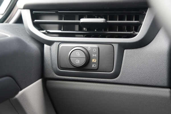 Ford E-Transit Custom 340 L2H1 Sport 71 kWh 218pk - 2x Schuif - ACC - B&O - Navi - Stoel/Stuurverwarming - 360 Camera - Trekhaak - Rijklaar