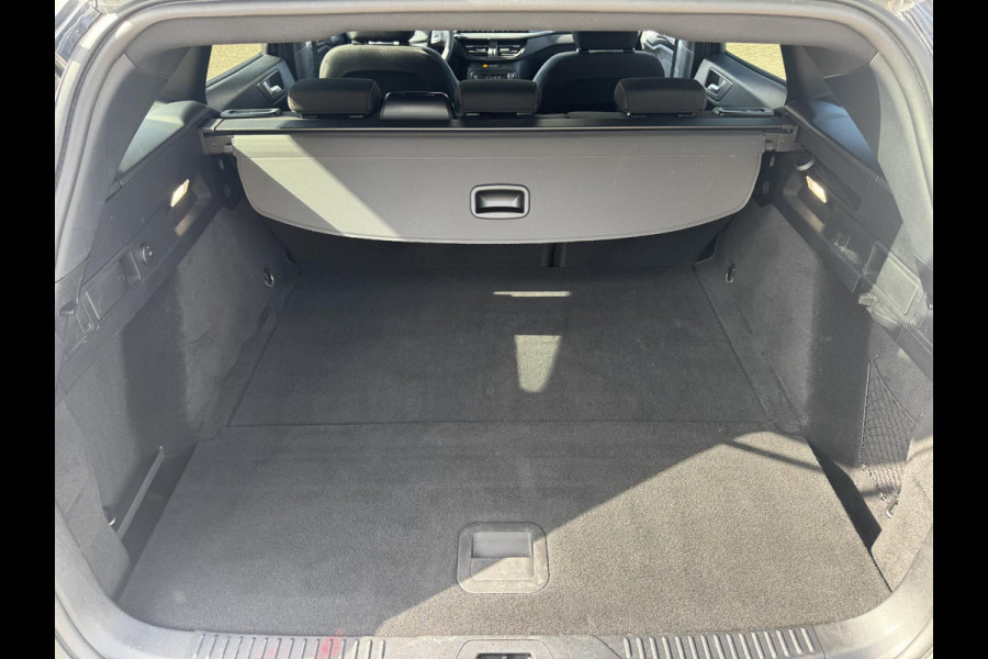 Ford FOCUS Wagon 1.0 EcoBoost Hybrid ST Line | Winter Pack | Driver Assistance Pack | Adaptive cruise control | Camera
