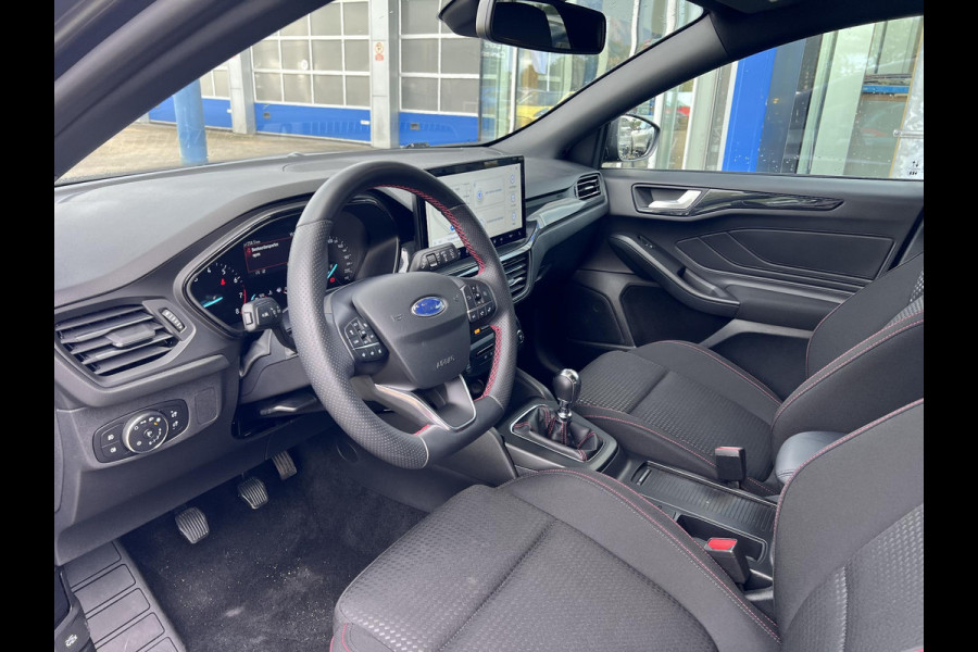 Ford FOCUS Wagon 1.0 EcoBoost Hybrid ST Line | Winter Pack | Adaptive cruise control | Driver Assitance Pack