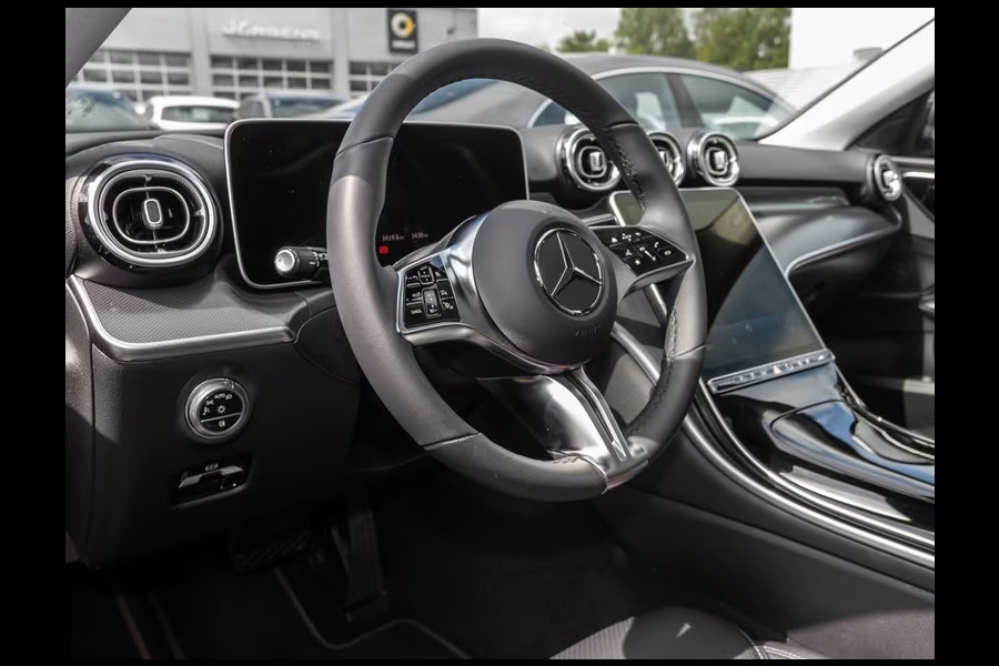 Mercedes-Benz C-Klasse Estate 300e T AVANTGARDE ** LED, TREKH, MEMORY, WINTER- & SPIEGEL-PACK, 18-inch LMV ** Ex MB-AG - 12.756 km. ** ** INFORMEER OOK NAAR ONZE AANTREKKELIJKE FINANCIAL-LEASE TARIEVEN **