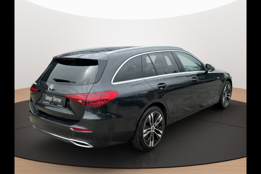 Mercedes-Benz C-Klasse Estate 300e T AVANTGARDE ** LED, TREKH, MEMORY, WINTER- & SPIEGEL-PACK, 18-inch LMV ** Ex MB-AG - 12.756 km. ** ** INFORMEER OOK NAAR ONZE AANTREKKELIJKE FINANCIAL-LEASE TARIEVEN **