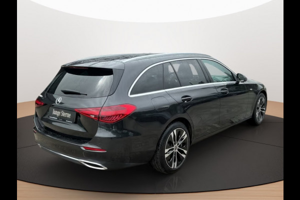 Mercedes-Benz C-Klasse Estate 300e T AVANTGARDE ** LED, TREKH, MEMORY, WINTER- & SPIEGEL-PACK, 18-inch LMV ** Ex MB-AG - 12.756 km. ** ** INFORMEER OOK NAAR ONZE AANTREKKELIJKE FINANCIAL-LEASE TARIEVEN **