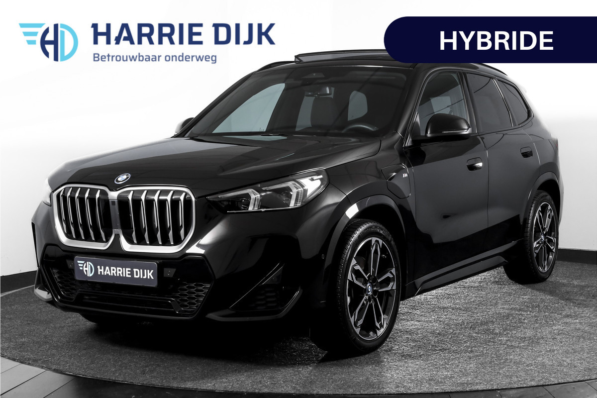 BMW X1 xDrive25e 245 PK M-Sport | Premium Pack | S/K-Panodak | Elek. Trekhaak | Dig. Cockpit | Cruise | Stoelverw. | PDC | Camera | NAV+App. Connect | ECC | Elek. Klep | LM 19" | 9266