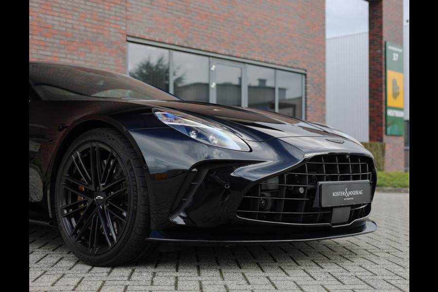 Aston Martin Vantage 4.0 V8 | Onyx Black