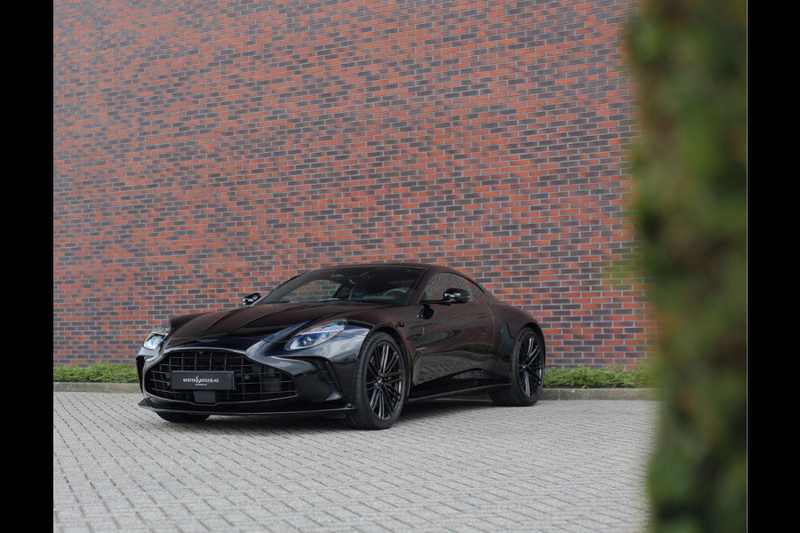 Aston Martin Vantage 4.0 V8 | Onyx Black