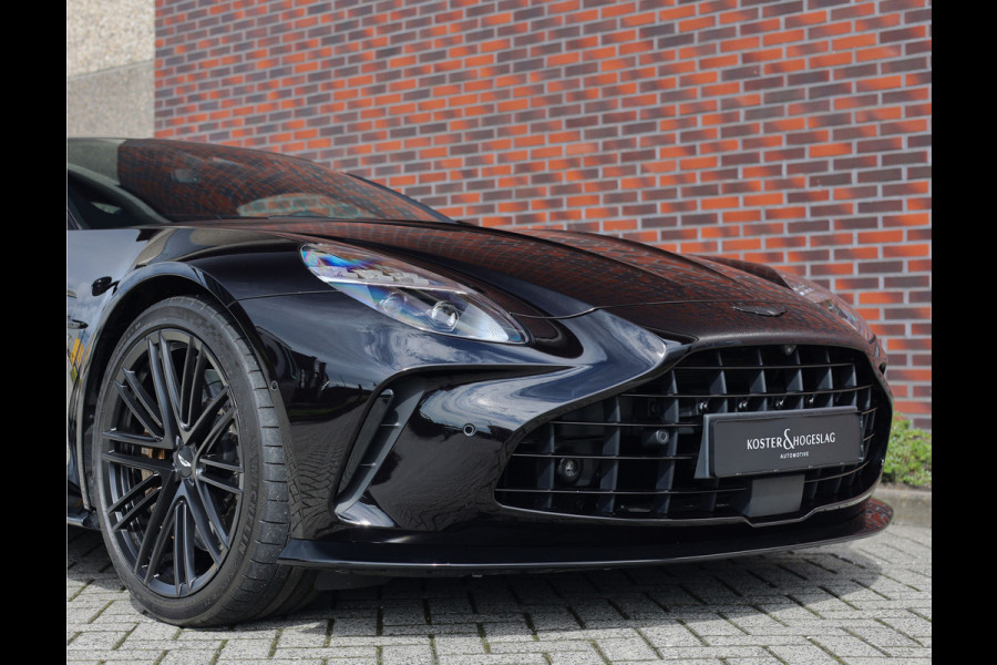 Aston Martin Vantage 4.0 V8 | Onyx Black