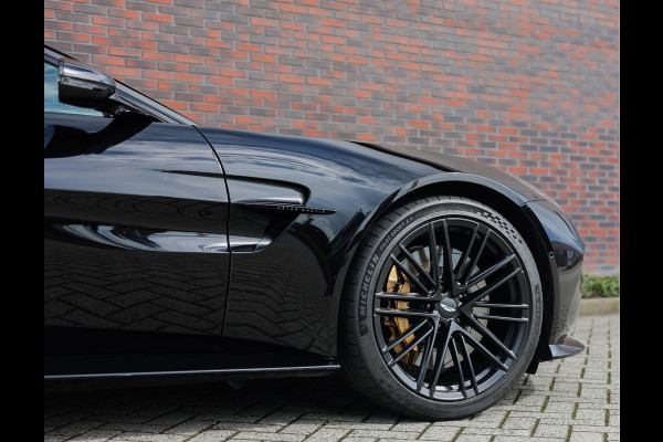 Aston Martin Vantage 4.0 V8 | Onyx Black