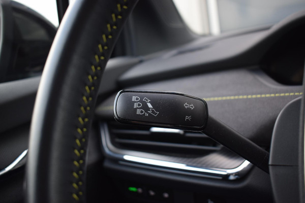 Škoda ENYAQ Coupé iV 80 RS | SOH: 95,1% | Pano | Memory | Alcantara | Matrix | Stuurverwarming