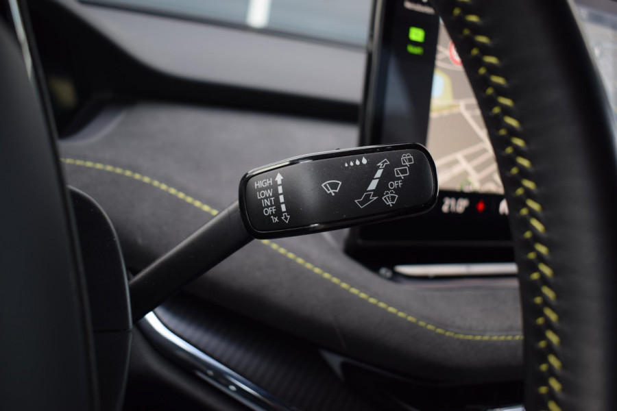 Škoda ENYAQ Coupé iV 80 RS | SOH: 95,1% | Pano | Memory | Alcantara | Matrix | Stuurverwarming