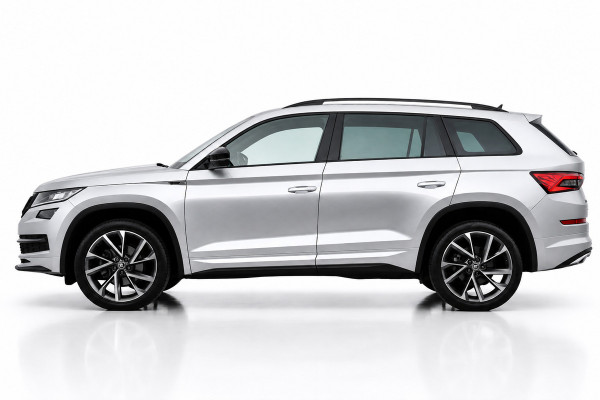 Škoda Kodiaq 1.5 TSI Sportline Business 7p. | TREKHAAK | CANTON | CAMERA | NAP | DEALER ONDERHOUDEN | KEYLESS | STOELVERWARMING