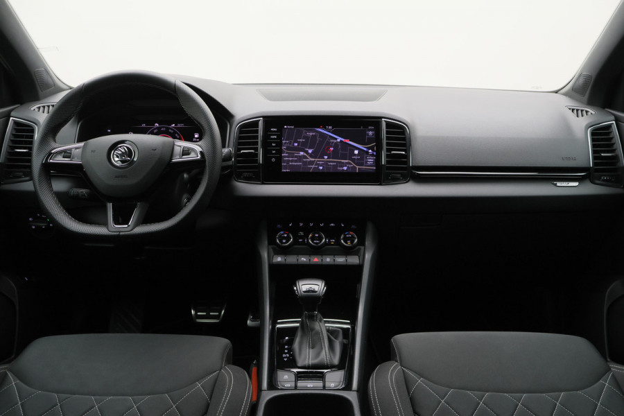 Škoda Karoq 1.5 TSI ACT Sportline Business Camera, Virtual Cockpit, Trekhaak, Canton Sound, Keyless, PDC
