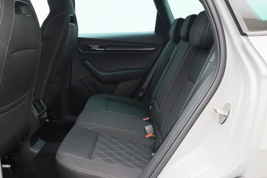 Škoda Karoq 1.5 TSI ACT Sportline Business Camera, Virtual Cockpit, Trekhaak, Canton Sound, Keyless, PDC