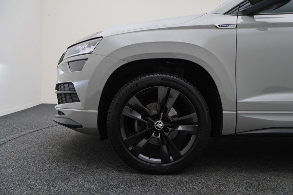 Škoda Karoq 1.5 TSI ACT Sportline Business Camera, Virtual Cockpit, Trekhaak, Canton Sound, Keyless, PDC