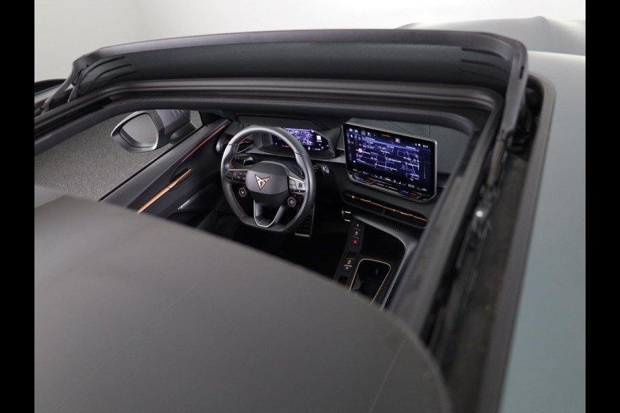 CUPRA Terramar 1.5 TSI e-Hybrid VZ America s CUP 272pk | Panoramadak | Trekhaak | 360° Camera | Elektrisch verstelbare voorstoelen | Lederen bekleding | Verwarmbare voorstoelen