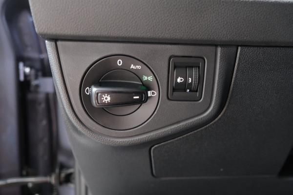Volkswagen Polo 1.0 TSI Life - N.A.P. Airco, Cruise, PDC, Virtueel display, Carplay.