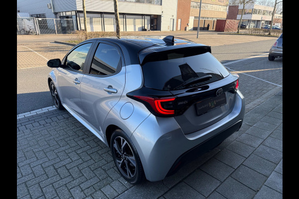 Toyota Yaris 1.5 Hybrid 115 Business plus Apple CarPlay