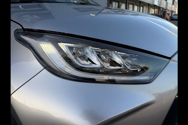 Toyota Yaris 1.5 Hybrid 115 Business plus Apple CarPlay