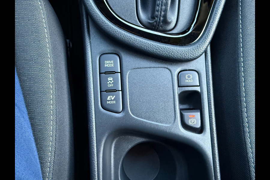 Toyota Yaris 1.5 Hybrid 115 Business plus Apple CarPlay