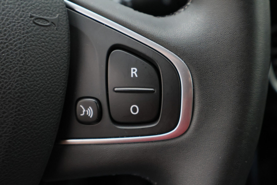 Renault Clio 0.9 TCe Limited Keyless, Navigatie, Cruise, DAB, PDC, 16"