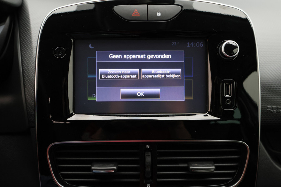 Renault Clio 0.9 TCe Limited Keyless, Navigatie, Cruise, DAB, PDC, 16"